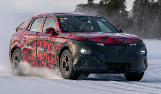 Alfa Romeo Stelvio (camouflaged) - front action